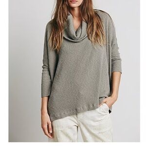 Free People Beach dolman sleeve split back sweater Lagenlook flowy medium taupe